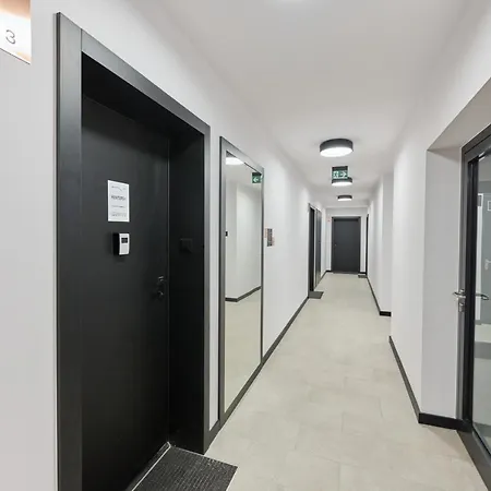 Lejlighed Nowoczesny Z Balkonem I Parkingiem W Centrum Wroclawia By Renters