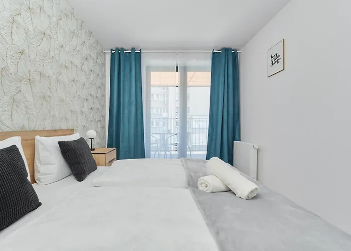 Nowoczesny Z Balkonem I Parkingiem W Centrum Wroclawia By Renters Вроцлав